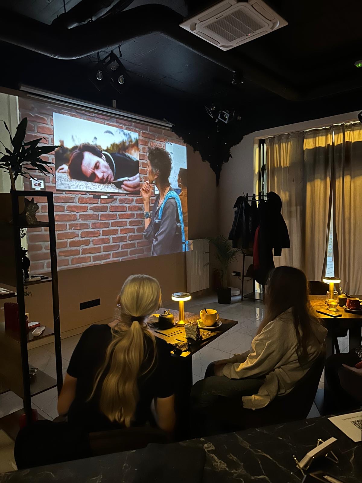 Wieczór filmowy w Pudding · 2